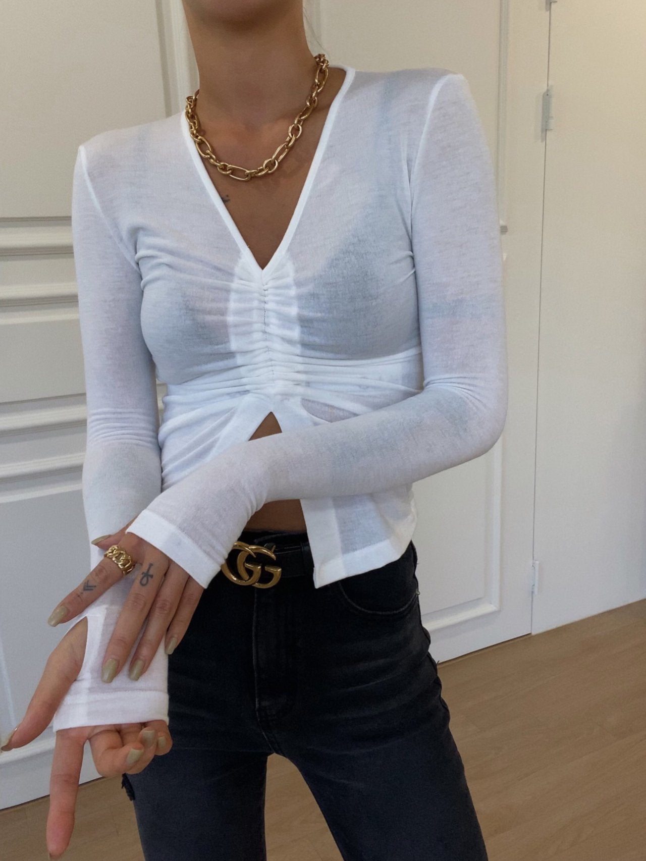 Halter V neck Shirring Tee - K-FASHION