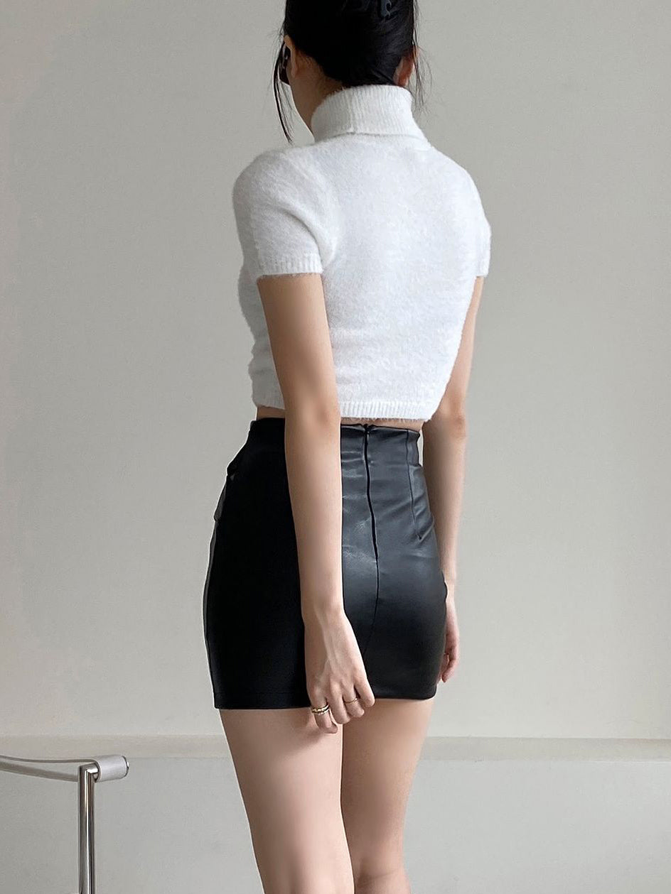 Twist vegan leather skirt - K-FASHION