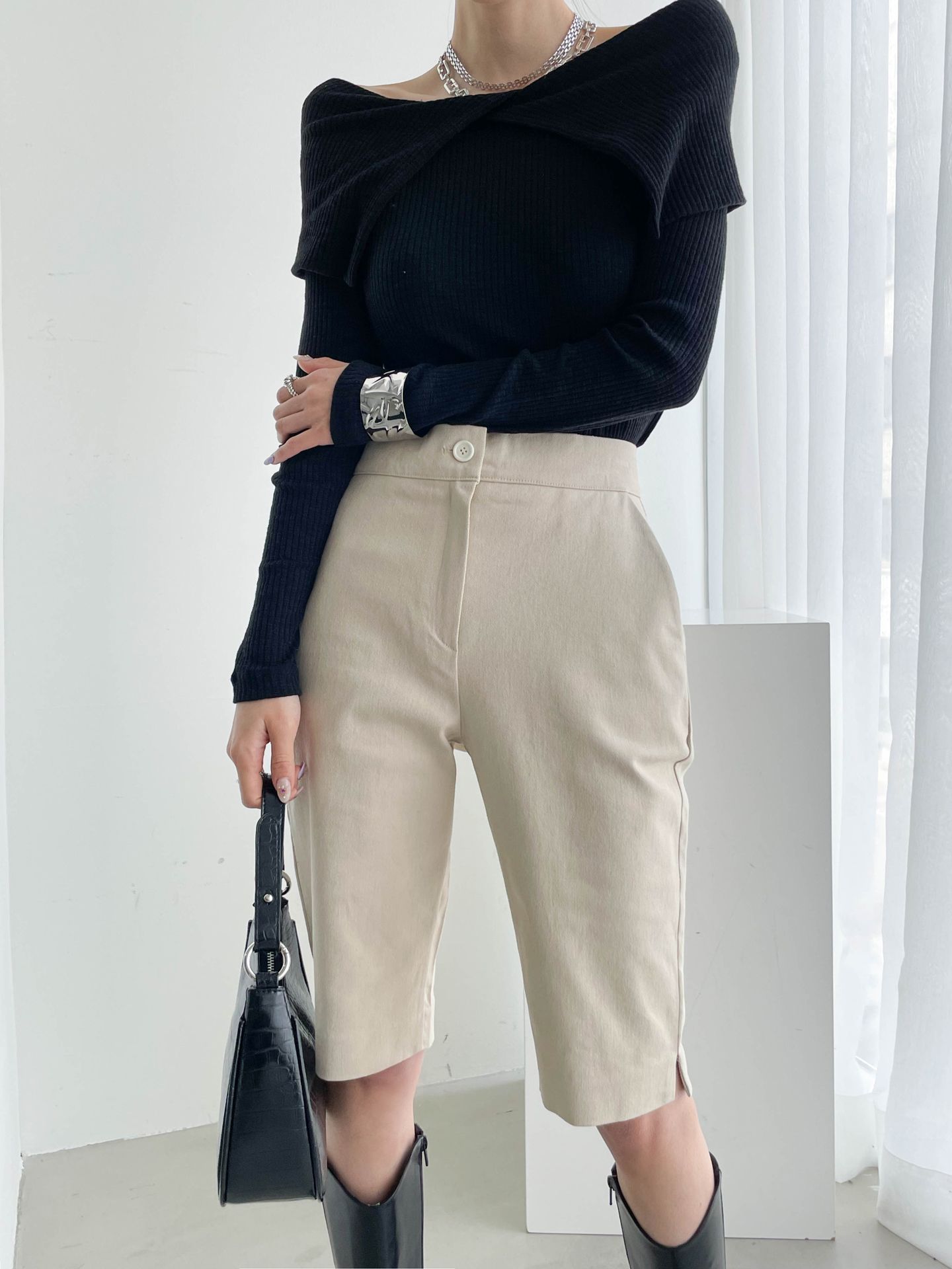 Long & Thin Look Cotton Half Pants - K-FASHION