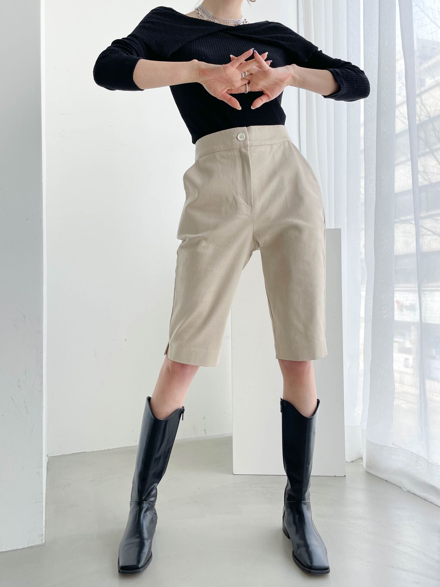 Long & Thin Look Cotton Half Pants - K-FASHION