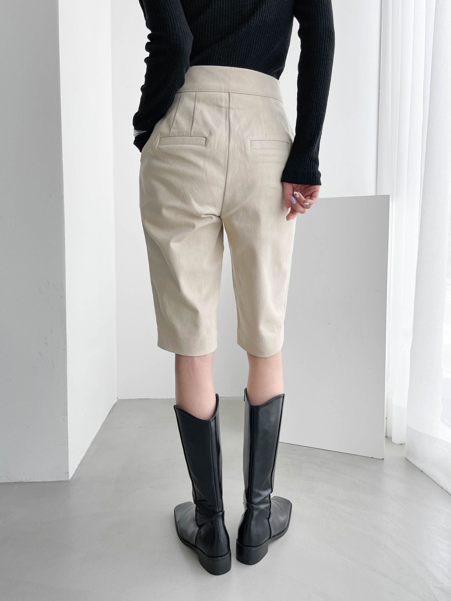 Long & Thin Look Cotton Half Pants - K-FASHION