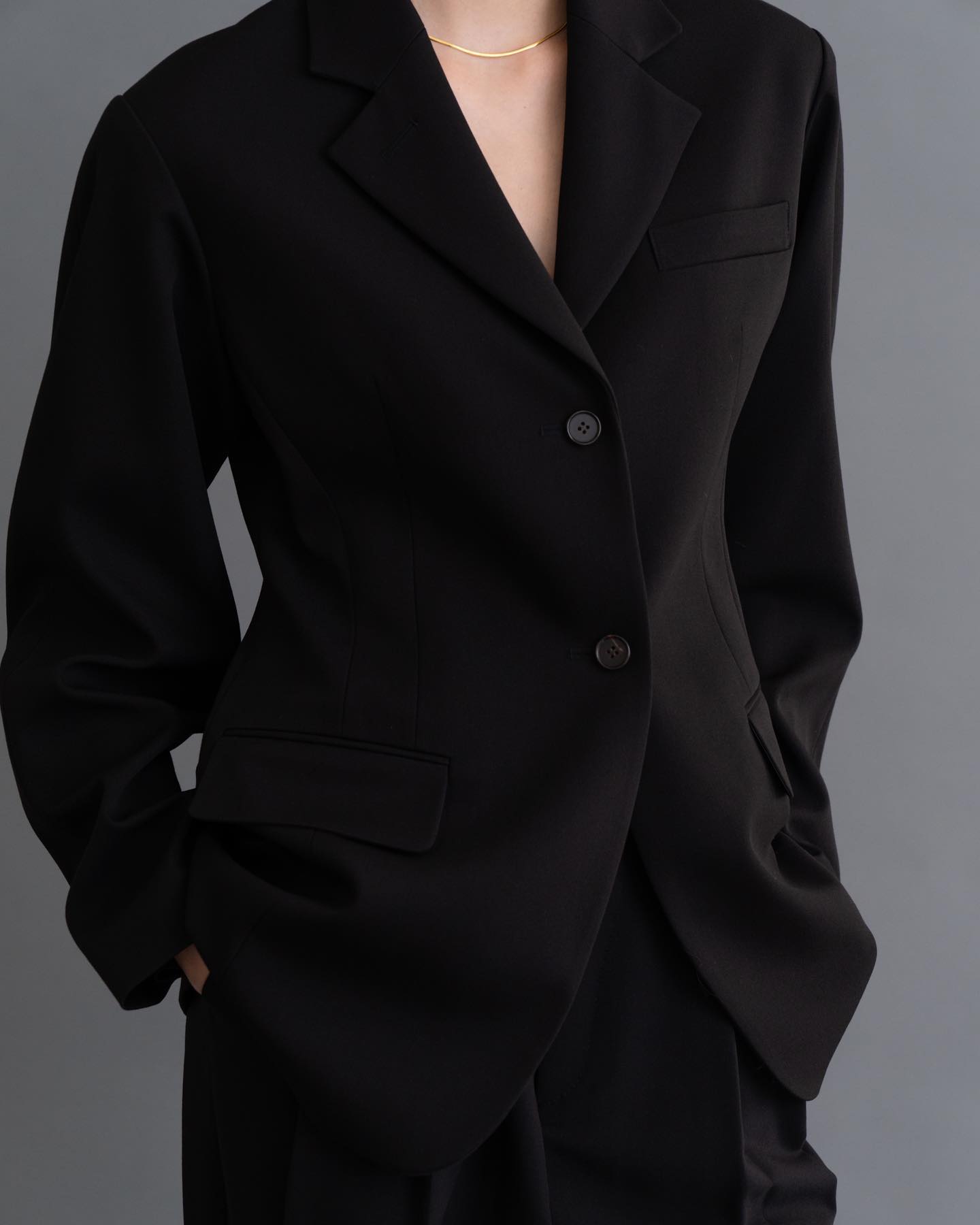 Look Fly Two Button Single Blazer - K-FASHION